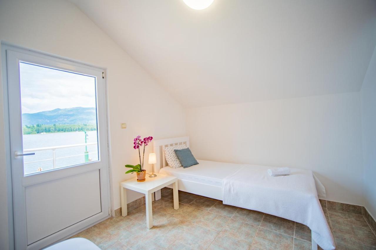 Apartments Novo Mulo Tivat Ngoại thất bức ảnh